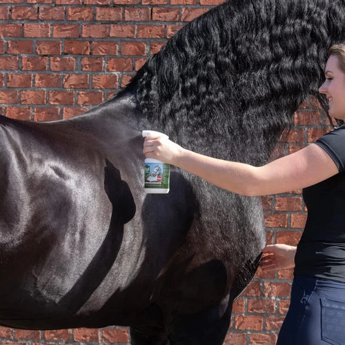 Equi Protecta Fellspray â Bild 2
